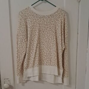 Time and Tru Cream Leopard Print Sweater